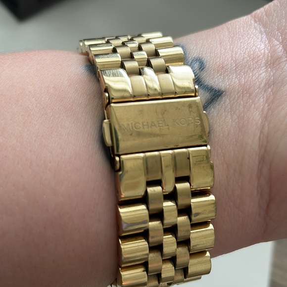 Michael Kors Watch Men's Chronograph Lexington Gold-Tone Stainless Steel - Picture 6 of 7